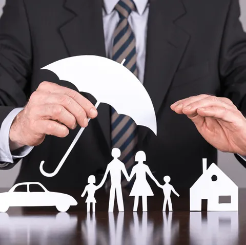 Debunking 5 Infamous Myths about Insurance Policies